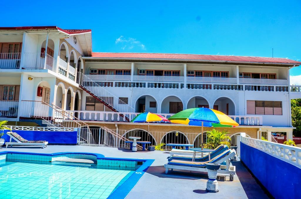 Marine View Hotel Очо-Риос Экстерьер фото